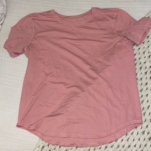 Lululemon workout tee